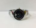 Huiqin bangle fashion wear women watch. 