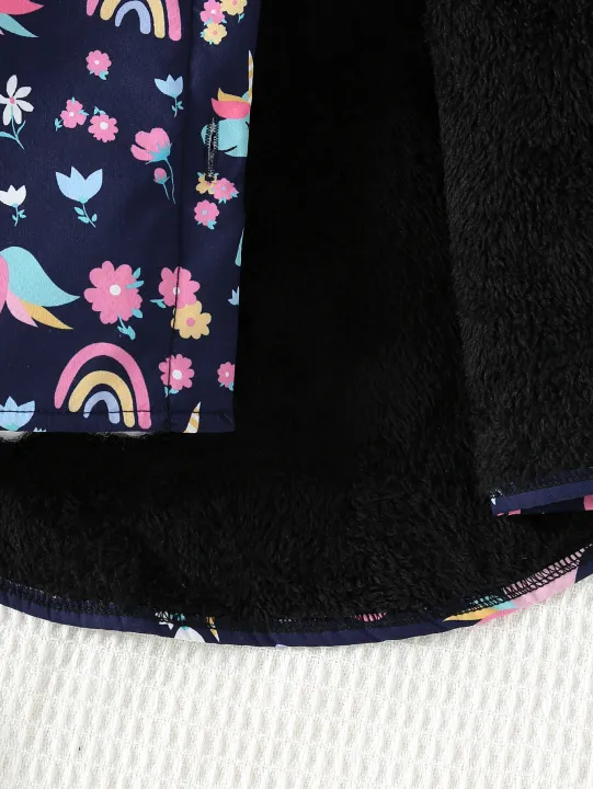 Autumn%20And%20Winter%20Girls'%20Unicorn%20Flower%20Printed%20Jacket%20With%20Plush%20Insulation%20Long%20Sleeved%20Casual%20Hooded%20Jacket%20-%20Image%205