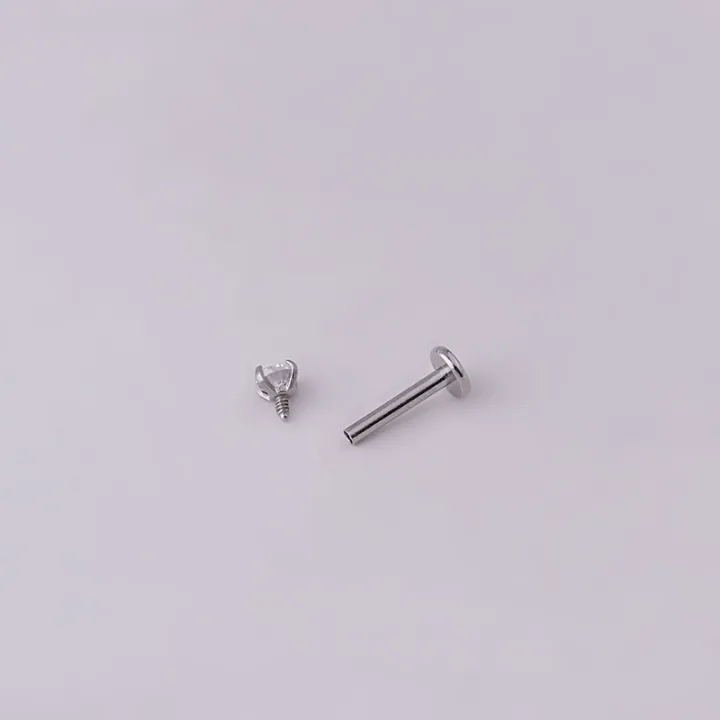 2pcs%20Stainless%20Steel%20Piercing%20Tragus%20Stud%20Earrings,%20Crystal%20Labret%20Small%20Ear%20Stud%20Helix%20Cartilage%20Earring%20for%20Women%20Body%20Jewelry%20-%20Image%202