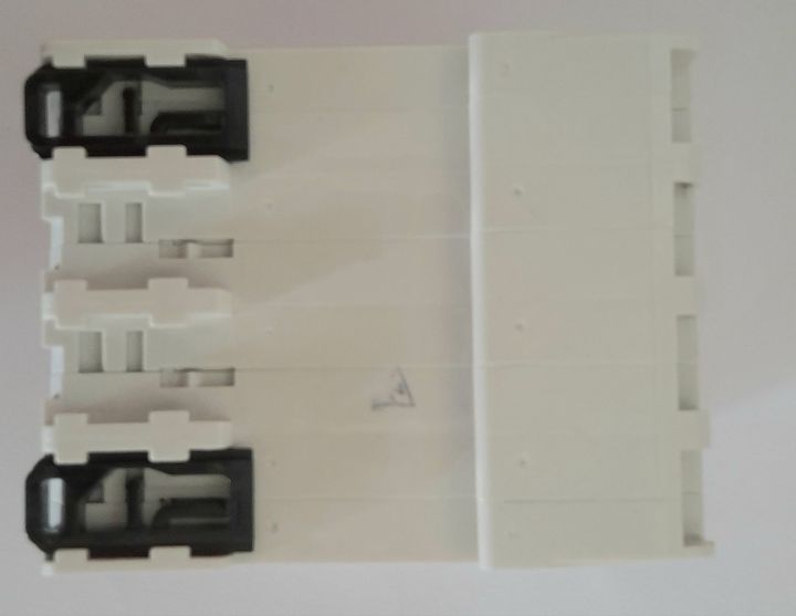 ABB%20surge%20protector%2065KA%204pole%20-%20Image%205