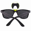 Vision Care Wearable Corrective Glasses Improver Stenopeic Pinhole Pin Hole Glasses Anti-fatigue Eye Protection Oculos De Grau. 