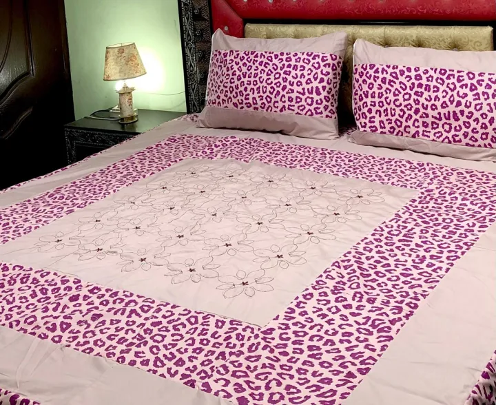 Embroidered%20Patch%20Work%20King%20Size%20BedSheet%20-%20High%20Quality%20-%20Cotton%20Double%20Bedsheet%20Embroided%20by%20Dazzling%20point%20-%20Image%206
