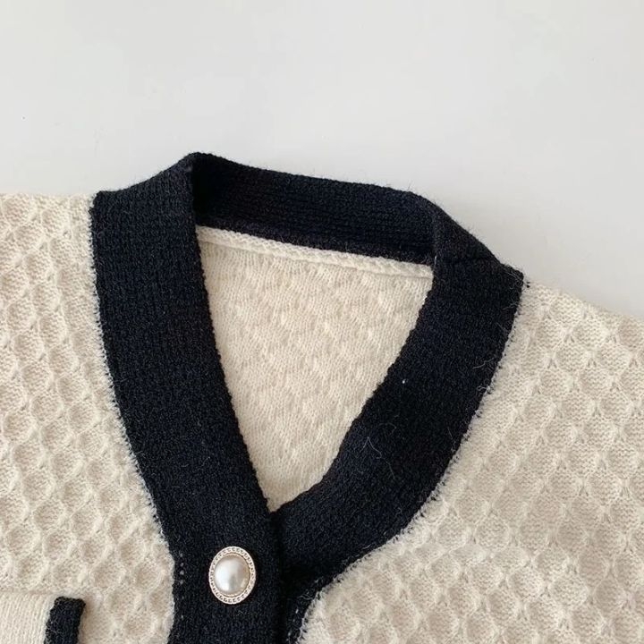 Women's%20Korean%20Fashion%20New%20Korean%20Loose%20Long-sleeved%20Knit%20Sweater%20Cardigans%20Outwear%20Coat%20-%20Image%206