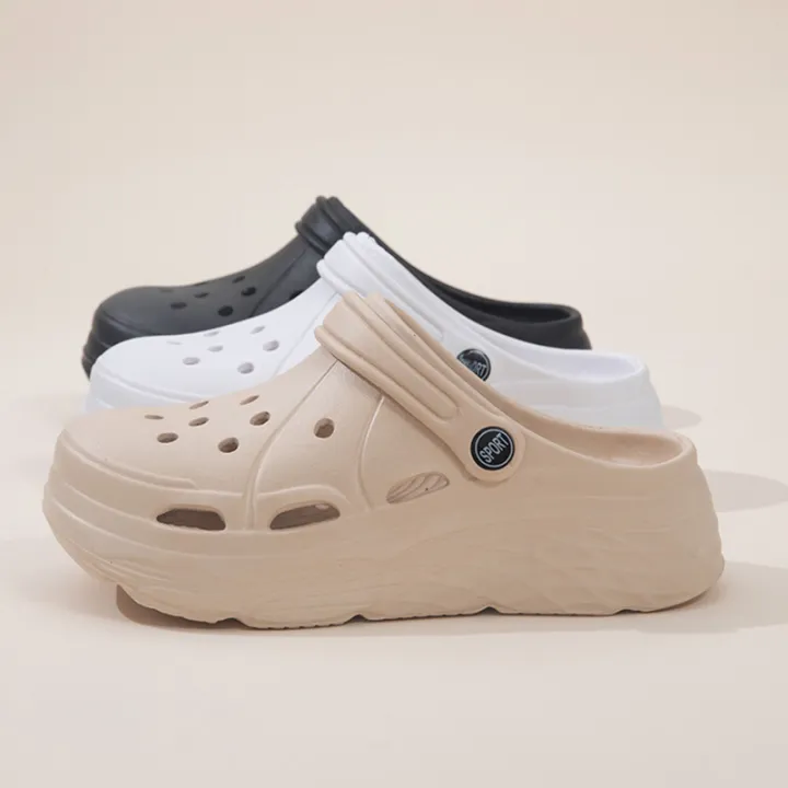 Women's%20Fashion%20Platform%20Sandals%20Summer%202025%20Thick%20Sole%20Soft%20Eva%20Clogs%20Garden%20Shoes%20for%20Women%20Hollow%20Out%20Non%20Slip%20Beach%20Sandals%20-%20Image%204
