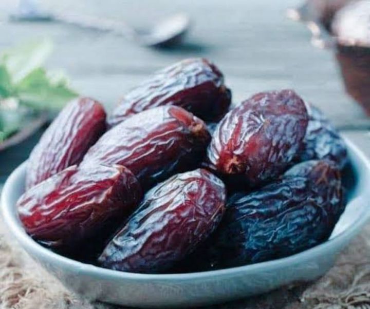 %DA%A9%DA%BE%D8%AC%D9%88%D8%B1%20Dates%20-%20Image%204