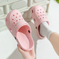 Clogs Women Sandals Summer Casual EVA Lightweight Outdoor Women's Shoes Anti Slip Thick Sole Beach Slides Casual Garden Shoes.