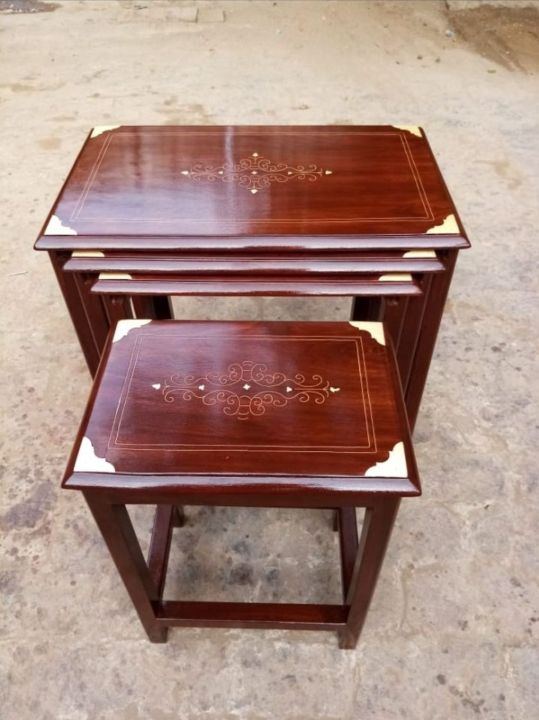 Wooden Table set Chinyoti Solid Sheesham Wood Nesting Tables (Set of 4)
لکڑی کی میز کا سیٹ چنیوتی ٹھوس شیشم لکڑی کے نیسٹنگ ٹیبلز (4 کا سیٹ)
