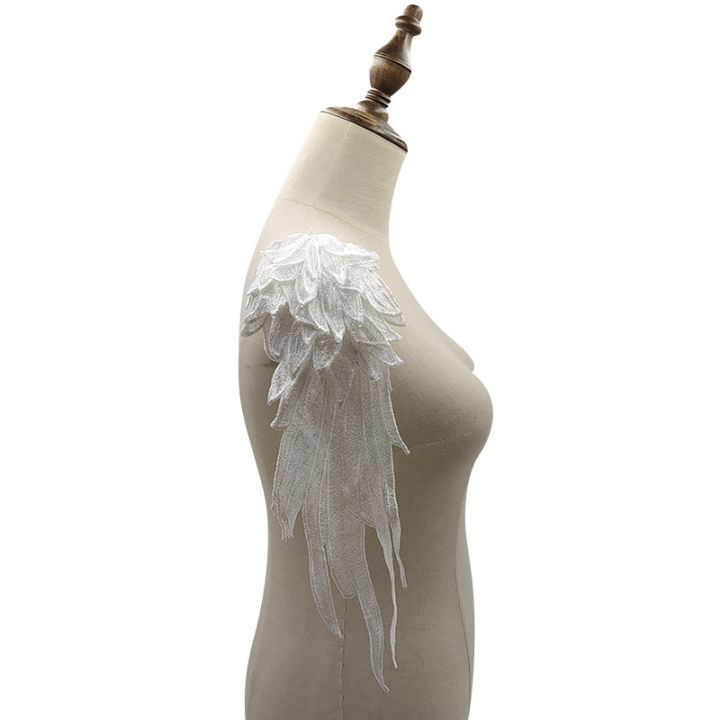 1Pair%20Gold%20Brown%20Embroidery%20Angel%20Wing%20Applique%20Sewing%20Flower%20Collar%20Patch%20for%20Wedding%20Party%20Gown%20Bridal%20Dress%20DIY%20Crafts%20-%20Image%202