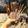 13 PCS/Lot Makeup Brushes Set Eye Shadow Foundation Women Cosmetic Powder Blush Blending Beauty Make Up Tool. 