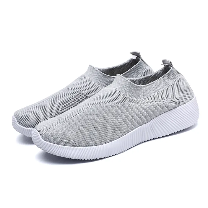 Women%20Vulcanized%20Shoes%20High%20Quality%20Women%20Sneakers%20Slip%20On%20Flats%20Shoes%20Women%20Loafers%20Plus%20Size%2043%20Walking%20Flat%20-%20Image%205