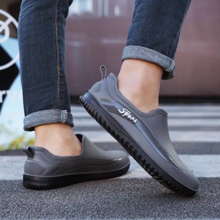 Simple%20Style%20Outdoor%20Work%20Commute%20Fishing%20Kitchen%20Non-Slip%20Waterproof%20Men's%20Flat-Soled%20High-Quality%20%20Boots%20Rain%20Boots%20-%20Image%203