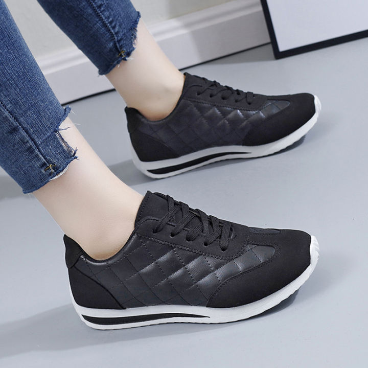 Spring%20Women's%20Sneakers%20Fashion%20Ladies%20Vulcanize%20Shoes%20Outdoor%20Running%20Walking%20Female%20Shoes%20Comfort%20Lightweight%20Sneakers%20Size%2041%20-%20Image%204