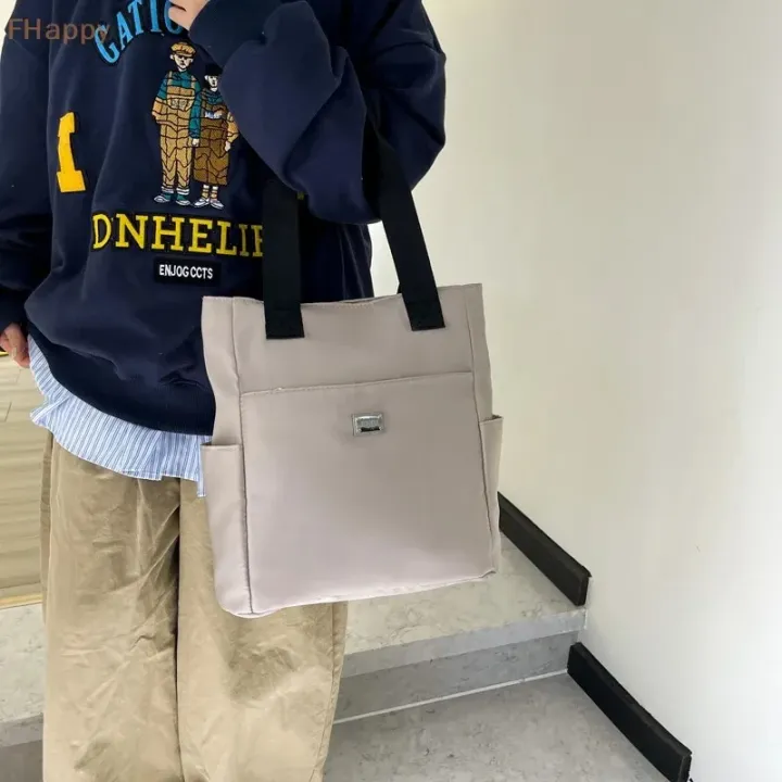 Lightweight%20and%20Waterproof%20Shoulder%20Bag%20Large%20Capacity%20Handbag%20Suitable%20for%20Work%20Study%20and%20Travelling%20Bag%20-%20Image%204