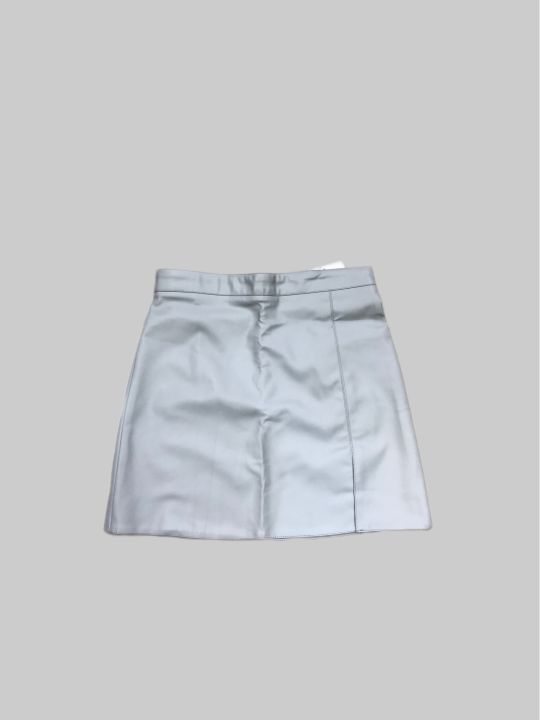 Synthetic%20Leather%20Skirt%20with%20Slit%20for%20Women%20-%20Image%204