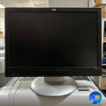 HP w17e 17-inch widescreen LCD monitor used in good condition. 