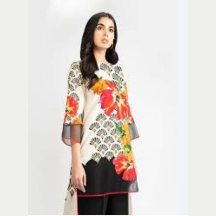 Un-stiched%20LAWN%20FABRIC%20Suit%20for%20girls%20&%20women%20-%20Image%202