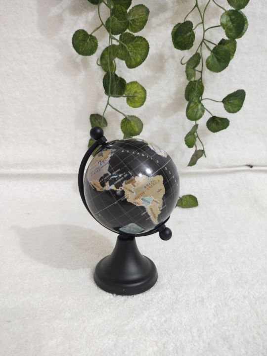 New office decor school besktop World move Globe