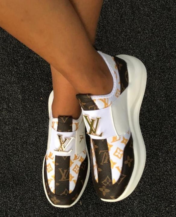 LV New Fashion Design Shoe's For Girls