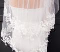 Women's Short 2 Tier 60/80 cm Lace Wedding Bridal Veil With Comb Two Layers Bride Veils. 