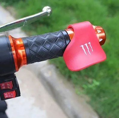 Motercycle%20Throttle%20Assist%20Wrist%20Rest%20Grip%20-%20Image%204