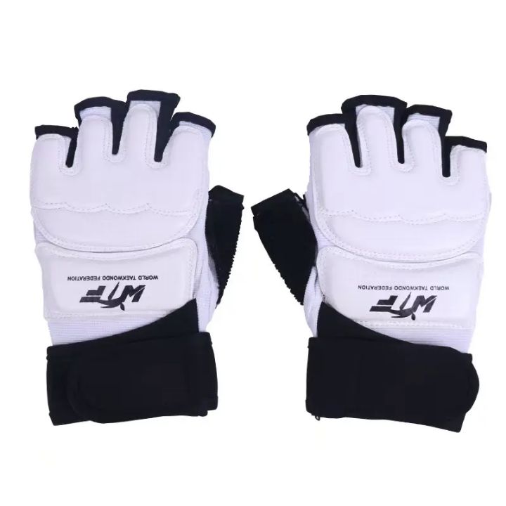 Martial%20Arts%20karate%20Hand%20guard%20gloves.%20Premium%20quality%20martial%20arts%20equipment.%20Hand%20protection%20karate%20and%20boxing%20gloves%20gloves%20-%20Image%203