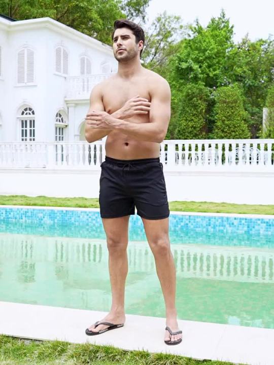 2025 Men Casual Shorts New Gyms Fitness Bodybuilding Shorts Mens Summer Casual Cool Short Pants Male Jogger Workout Beach