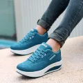Walking Shoes Women Sneakers Fashion Platform Shake Shoes Thick Bottom Wedges Women Chunky Shoes. 