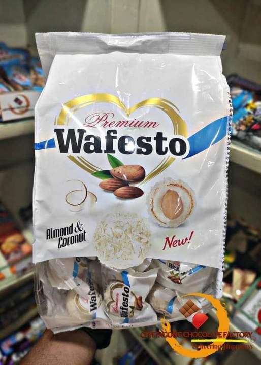 Premium%20Wafesto%20White%20Chocolate%20Covered%20Cream%20Filled%20Almond%20Round%20Wafer%20With%20Coconut%20-%20Image%202