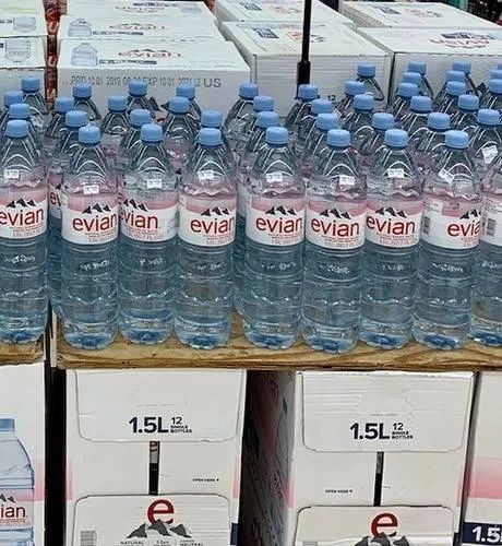 Evian%20Natural%20Mineral%20Water%201.5ltr%20(pack%20of%203)%20-%20Image%202