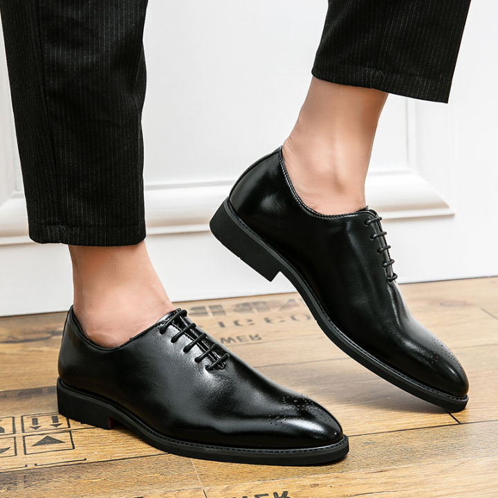 New%20Red%20Sole%20Brogue%20Shoes%20Men%20Black%20Business%20Mens%20Formal%20Shoes%20Lace-up%20Round%20Toe%20Spring/Autumn%20-%20Image%205