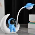 Usb Rechargeable Astronaut Moon Night Light Decoration Astronaut Eye Protection Led Desk Lamp for Kids Bedside Gift. 