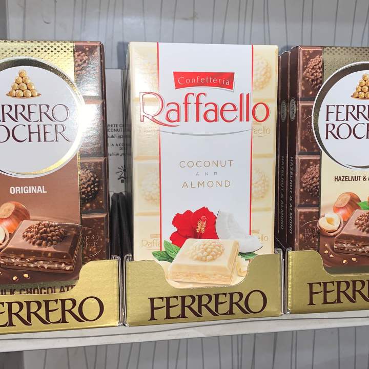 Ferrero Rocher Chocolate Rocher White Chocolate With Hazelnut Bar 90g