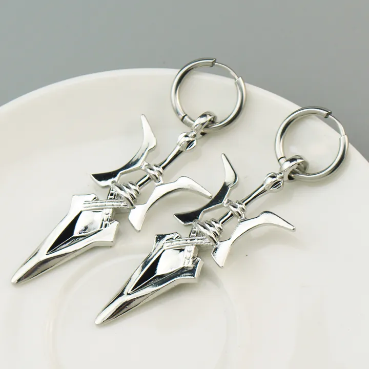 Anime%20Necklace%20Misa%20Amane%20Cosplay%20Necklace%20Halberd%20Pendant%20Necklaces%20Halloween%20Cosplay%20Jewelry%20%20-%20Image%207