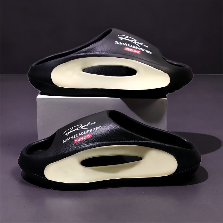 Lightweight%20EVA%20men's%20slide%20%7C%20Black%20and%20white%20cartoon%20design,%20exposed%20toes,%20comfortable%20all%20year%20round,%20casual%20indoor/outdoor%20us%20-%20Image%207