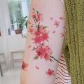 1Pc Cherry Blossom Temporary Tattoo Sticker, Long-lasting and Waterproof, Realistic Fake Tattoos for Man and Women, For Arm, Leg. 