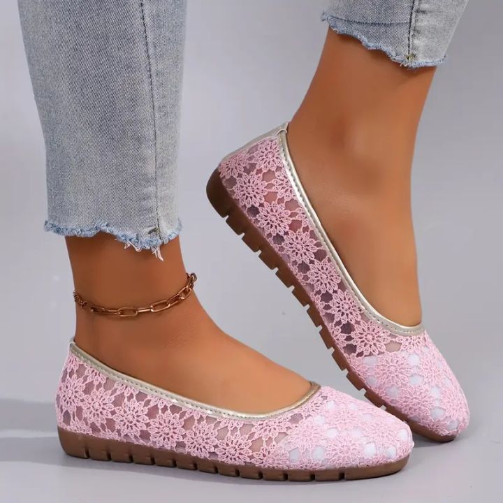 Spring%20Autumn%20New%20Round%20Toe%20Fashionable%20Comfortable%20Casual%20Sports%20Shoes%20Square%20Heel%20Shallow%20Mouth%20Mesh%20Single%20Shoes%20for%20Women%20-%20Image%204