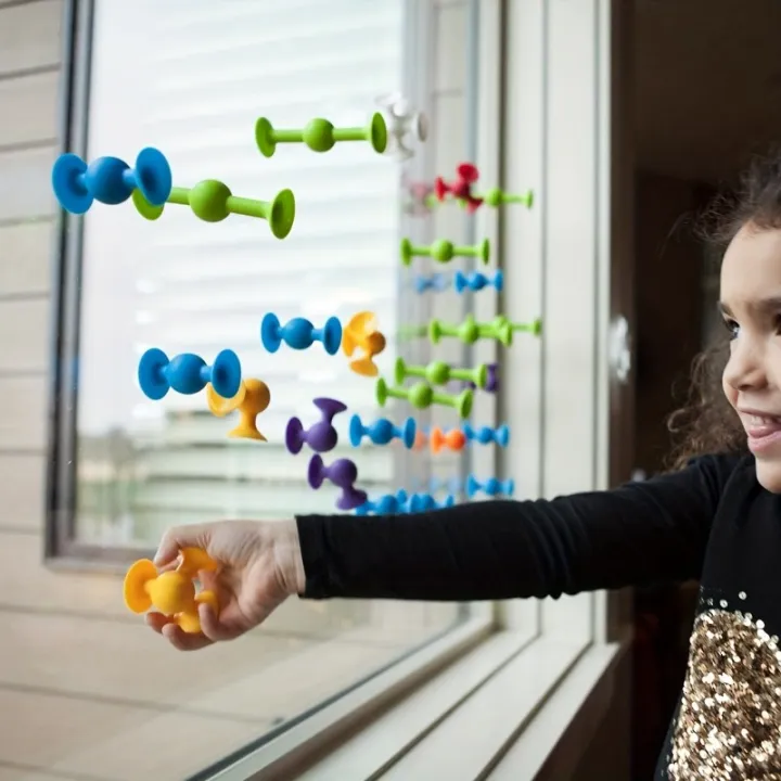 Suction%20Cup%20Building%20Blocks%20Soft%20Throw%20%20Set%20for%20Kids%20A%20Fun%20Parent%20Child%20Interactive%20Game%20Educational%20Construction%20Toys%20-%20Image%205