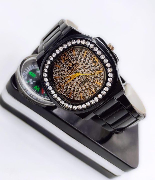 A P IK COLLECTION GENTS WATCH 
GOOD LOOKING
HEAVY CHAIN
AMAZING OFFER PRICE
WITH VIP NORMAL GIFT BOX 
LIMITED STOCK