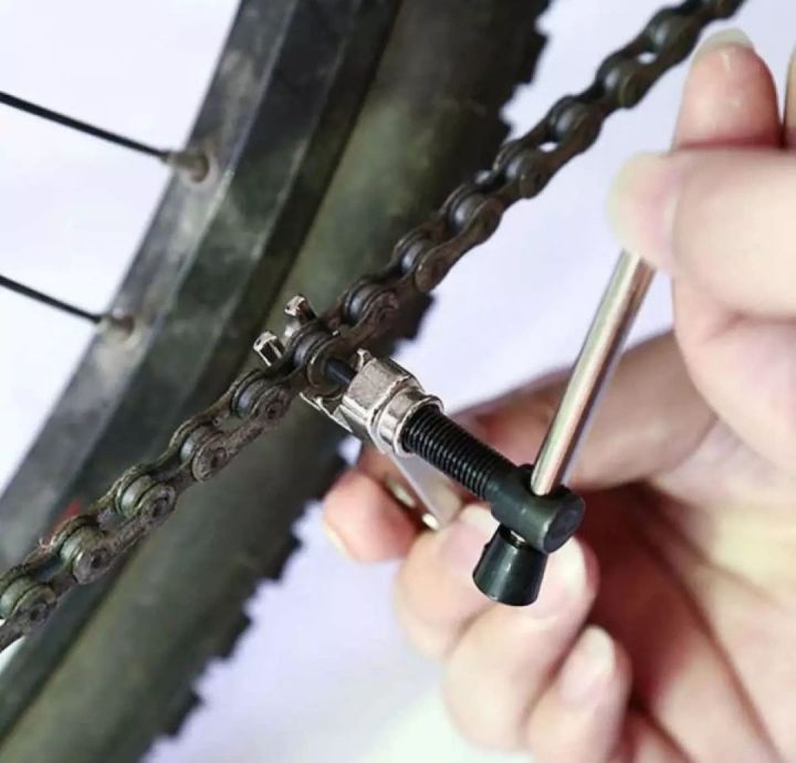 Cycle%20Chain%20Cutting%20Opener%20Tools%20-%20Image%202