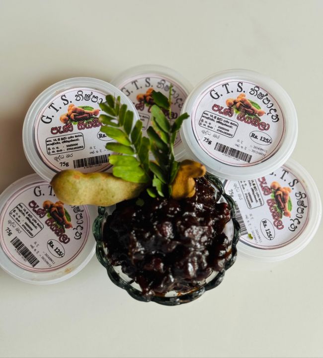 Pani%20Siyabala:%20Sweet%20Tamarind%20-%20Authentic%20Tamarind%20&%20Jaggery%20Sweet%20Treat%20-%20Delicious%20Snack!%20-%20Image%203