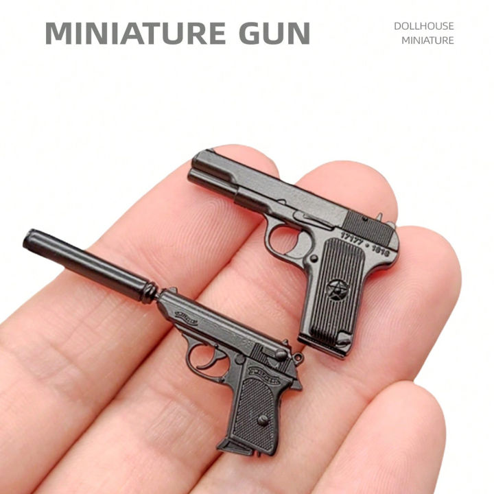 1pc Miniature Models, Micro Prop Accessories, Black Toy , for Mini Battle Game Props