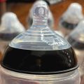 tommee tippee feeder/ feeding bottle 260ml. 