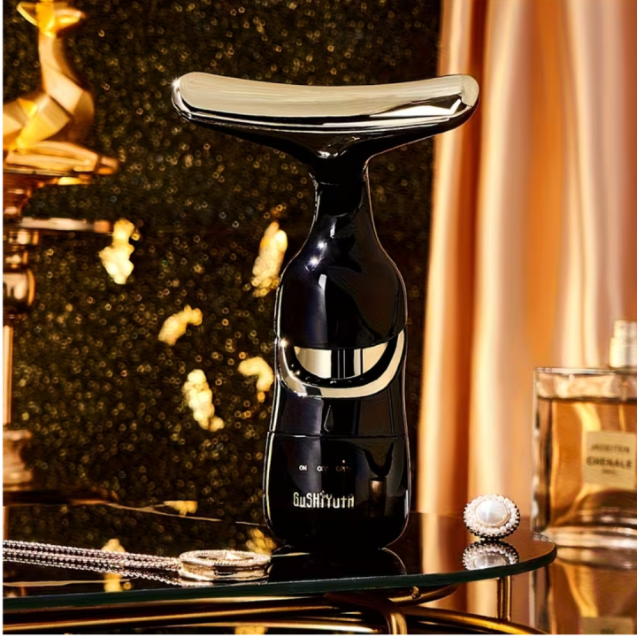 3-in-1%20Face%20Slimming%20&%20Uplift%20Beauty%20Wand%20%7C%20Thermal%20&%20Vibration%20Facial%20Massager%20for%20Face%20&%20Neck%20%7C%20Rechargeable%20Skin%20Care%20Device%20for%20Home%20Use%20-%20Image%207