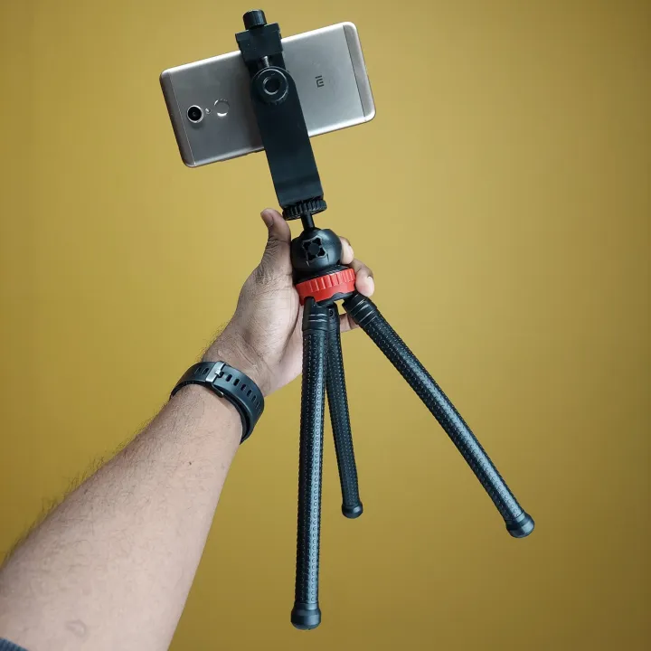 Octopus%20Tripod%20With%20Ball%20Head-%20Best%20For%20DSLR%20Or%20Smartphone%20Vlogging%20&%20Table%20Stand%20-%20Image%204