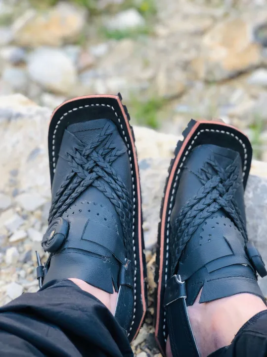 handmade balochi black chawat | Daraz.pk