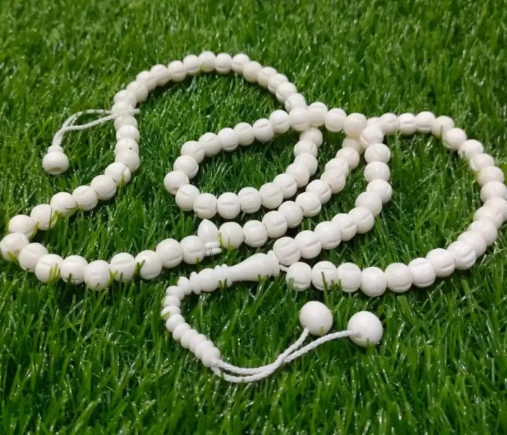 Camel%20Bone%20Tasbeeh%20100%20Round%20Beads%208mm%20Size%20%7C%20Original%20Camel%20Bone%20Tasbeeh%20%7C%20Pure%20Camel%20Bone%20Tasbih%20%7C%20Muslim%20Prayer%20Counter%20Beads%20best%20quality%20-%20Image%204