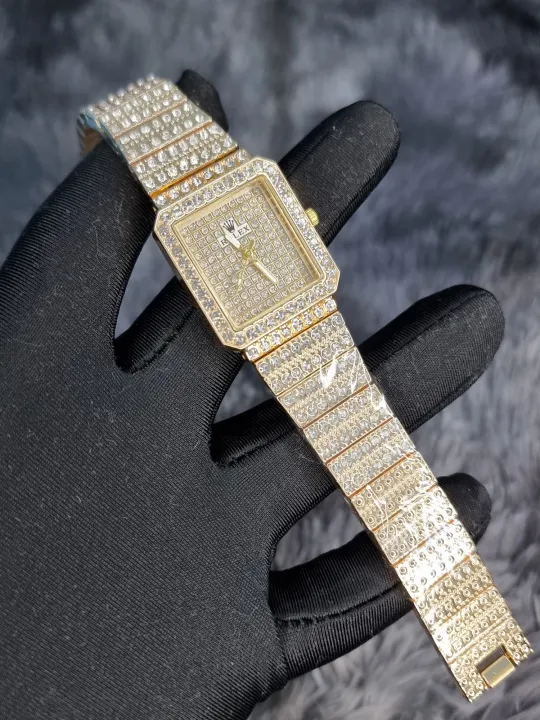 new%20fashionable%20styles%20watches%20for%20women's%20-%20Image%205