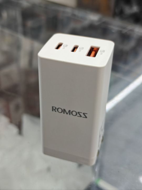 ROMOSS%2065W%20GaN%20Fast%20Charger%20-%20Image%207
