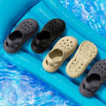 EVA Unisex Hole Shoes Heightened Thick Bottom Outdoor Slippers Non-slip Breathable Sports Slippers. 
