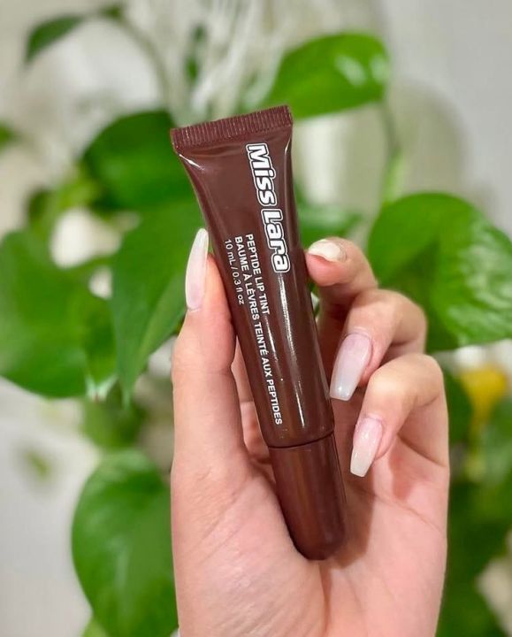 Miss%20Lara%20Peptide%20Lip%20Tint%20Plumping%20Gloss%20%20%E2%80%93%20Hydrating,%20Long-lasting,%20Tinted%20Lip%20Gloss%20for%20Fuller,%20Juicy%20Lips%20-%20Image%205